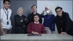 Startup Kelas.com Bikin...