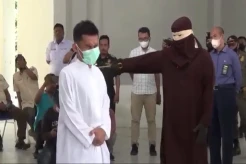 Pasangan Mahasiswa Mesum di Banda Aceh Merintih Kesakitan Dihukum Cambuk 22 Kali