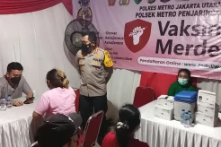 Sasar Ratusan Warga...