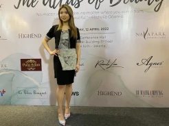 Raih IBW 2022, Clarissa Tanoesoedibjo: Kehormatan Berdiri Bersama Perempuan Cantik dan Diakui