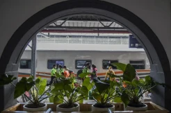 Mudik Bareng Anak? Simak Syarat Penumpang Kereta Berusia 6-18 Tahun