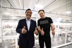 Temui Bos Tesla, Luhut Tak Menyangka Elon Musk Menyambut Ramah dan Penuh Semangat