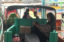 Puncak Arus Mudik Terjadi di Jalur Sungai, Pemudik Padati Dermaga 16 Ilir Palembang