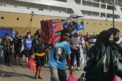 Pelabuhan Ajatappareng Parepare Dipadati Penumpang saat Arus Balik