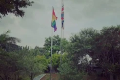 Buntut Bendera LGBT,...