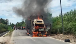 Gara-gara Puntung Rokok, Truk Pengangkut Pisang Terbakar 1 Penumpang Tewas