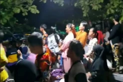 Ratusan Emak-emak di Bangka Unjuk Rasa Tolak Penambangan Timah di Laut Merbau