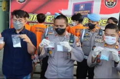 Polisi Ringkus Tujuh Orang Jaringan Pengedar Narkotika Lewat Instagram