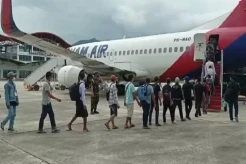 28 ABK Vietnam Pelaku Illegal Fishing di Laut Natuna Utara Dideportasi
