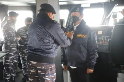 Menteri KKP Trenggono Sabet Brevet Kehormatan Hidro-Oseanografi TNI AL