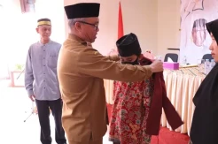 Lepas Peserta MTQ ke Kabupaten Bone, Bupati Lutim Harap Raih Juara
