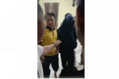 Hanya Pakai Daster, Istri Perwira Polisi Panik Digerebek Ngamar Bersama AKP