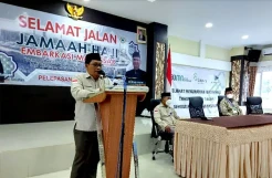 Lepas JCH Asal Papua, Fathurrahman Ingatkan Muhasabah Diri Demi Raih Haji Mabrur