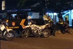 Mencekam! Brimob Bersenjata...