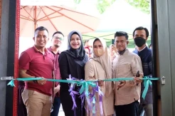 Dorong Investasi di Bidang Olahraga, Priska Adnan Resmikan Sekolah Berkuda