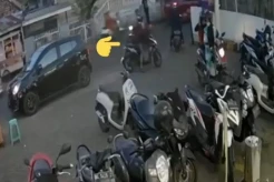 Viral! Sepasang Kekasih dengan Santai Gasak Motor di Depan Minimarket
