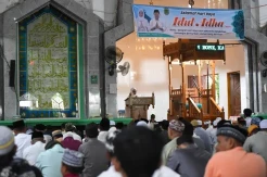 Bupati Lutra Harap Masa Tunggu Tak Turunkan Semangat Jamaah Daftar Haji
