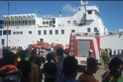 KM Prince Soya Terbakar di Dermaga Pelabuhan Nusantara Pare-Pare, Ribuan Penumpang Panik