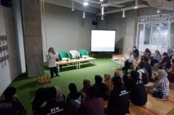 ITBK Gelar Kuliah Umum, Ajak Anak Muda Lebarkan Bisnis ke Luar Negeri
