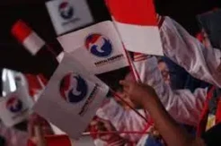 DPD Partai Perindo Pesawaran Lampung Serahkan SK Kepengurusan Tingkat Kecamatan