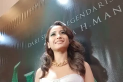Pakai Kostum Pocong, Acha Septriasa Lihat Makhluk Halus