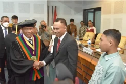 Menpora Jadi Penguji Sidang Promosi Doktor di Unhas