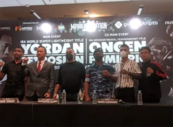 Bentrok Petinju Ukraina, Daud Yordan Target Menang KO Sebelum Ronde 10