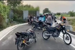 Dirazia saat Balap Liar, Pemuda di Mojokerto Nekat Tabrak Mobil Polisi