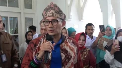 Menparekraf Sandiaga Uno Dorong Pelaku UMKM Naik Kelas