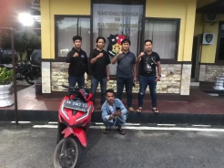 Curi Ponsel di Toko Sembako, Ryan Tidak Berdaya Ditangkap Polisi