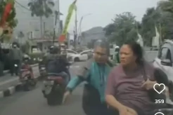 Viral Ojol Ngamuk Saat...