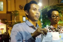 Datang ke Sekolah, ABG...