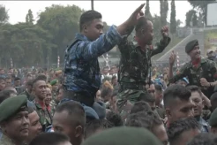 Lagu Ojo Dibandingke Goyang HUT TNI di Kodam/IV Diponegoro