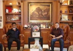 HT Diskusi dengan Gubernur Sulteng Rusdi Mastura