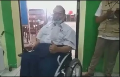 Menggunakan Kursi Roda, Ketua Perindo Pasuruan Tetap Hadiri Verifikasi Faktual