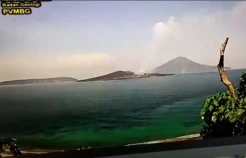 Gunung Anak Krakatau Kembali Erupsi, Semburkan Material Vulkanik Setinggi Ratusan Meter