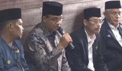 Kunjungi Pondok Persulukan, Anies Minta Restu Maju Capres 2024