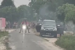 Mencekam! Polisi Diserang Warga Secara Brutal saat Menangkap Bandar Narkoba