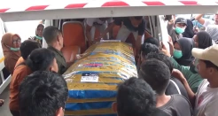 Tangis Keluarga Pecah Sambut Jenazah Yudin, Korban Penembakan KKB di Papua