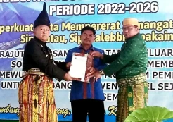 Pelantikan Bumas Asikie, Willem Talena: Tak akan Terbawa Politik Praktis