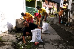Astaga! Sampah Domestik di Perkampungan Surabaya Capai 20 Truk