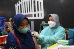 Kasus Harian Covid-19 Terus Naik, Booster Harus Dipercepat