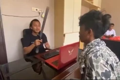 Palak Warga, 3 Preman Babak Belur Dihajar Warga di Kendari