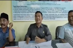 Biadab! Oknum Anggota DPRD Pandeglang Remas Payudara Mahasiswi