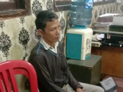 Sadis saat Bunuh Penjual...