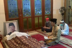 Ichwan Sam Sang Administrator dan Mentor Organisasi Ulung