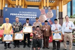 Dukung Kamtibmas Polri, Kapolda Riau Beri Penghargaan ke Forkopimda, Tokoh, dan Ormas