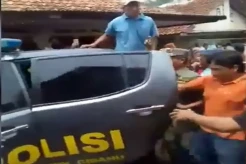 Tragis! Usai Ditangkap saat Selingkuh dengan Istri Kades, Ketua RT Diusir Warga