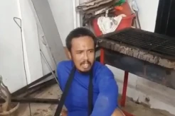 Remas Payudara Wanita,...