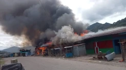 Warga Dogiyai Tewas Tertembak, Polisi Diserang dengan Sajam dan Kios Dibakar